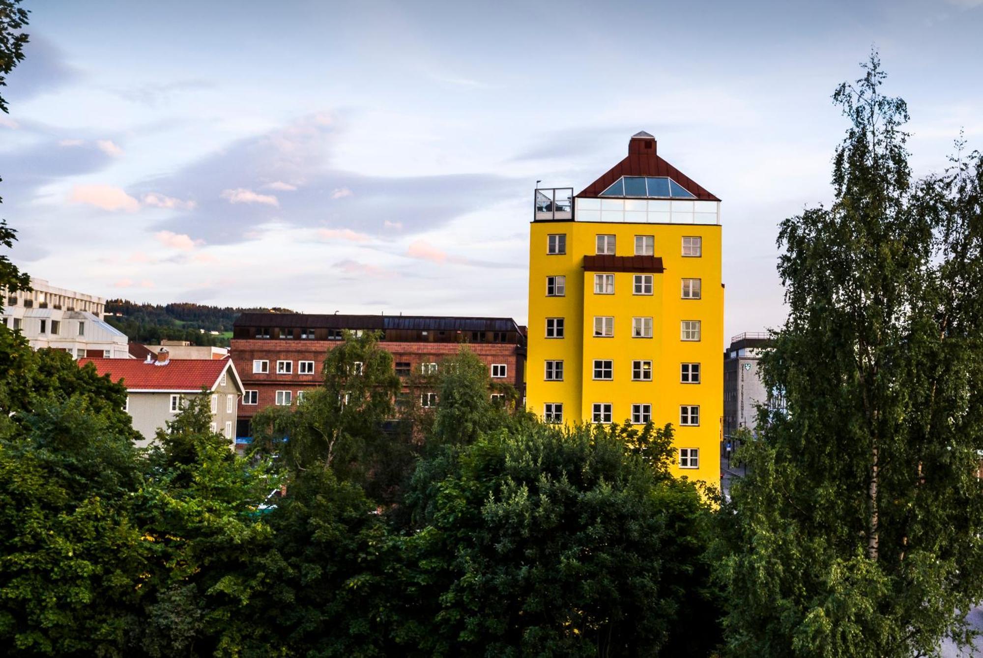Отель Aksjemollen - By Classic Norway 4*